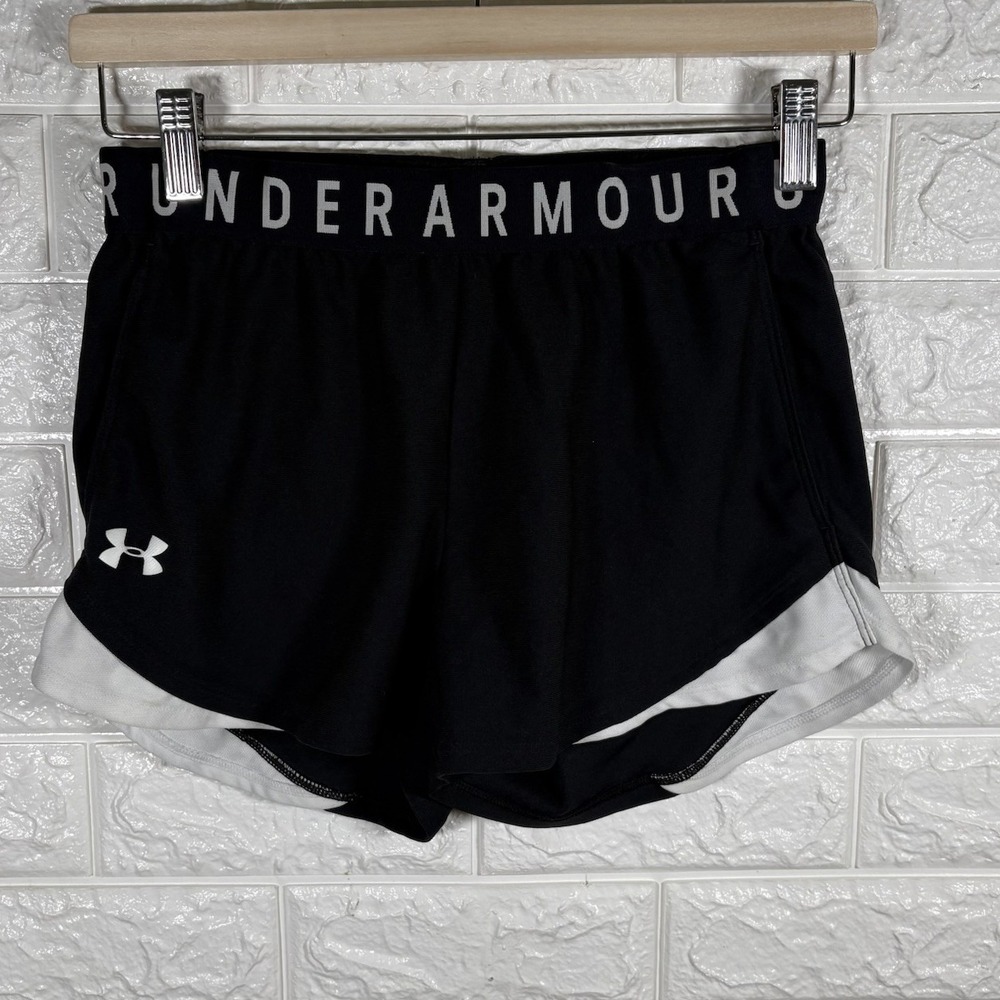 Under Armour Womens Shorts Size Small‎ Black Athletic Yoga Gym Bottoms Loose